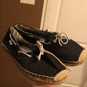 Sperry slip on shoes